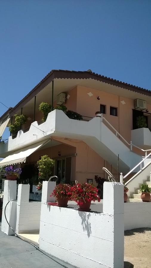 Kostas Christos Rooms Ammoudia Extérieur photo